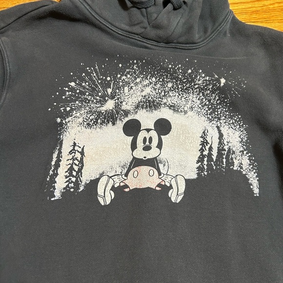 Disney x American Eagle Mickey Mouse Hoodie  Limited Edition Size XS - Picture 3 of 9